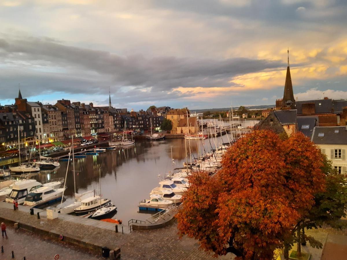 Le17Ho Hotell Honfleur Exteriör bild
